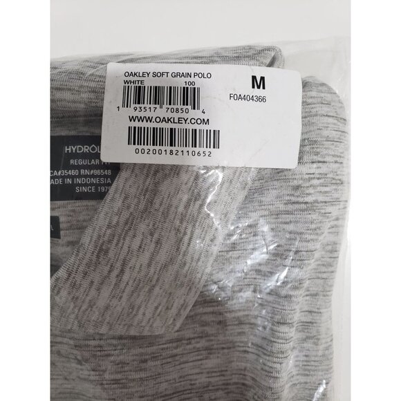 NWT Oakley Soft Grain Polo in‎ White/Gray Size medium - Picture 5 of 7